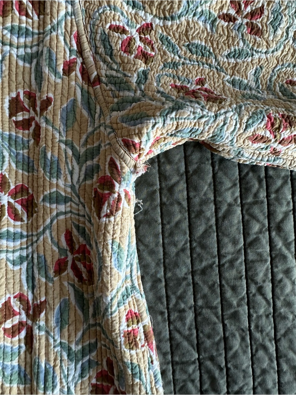 Handmade Quilted Jacket - Picture 3 of 4
